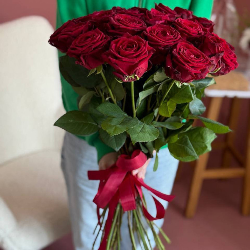 25 Red Roses | Flower Delivery Cherkasy
