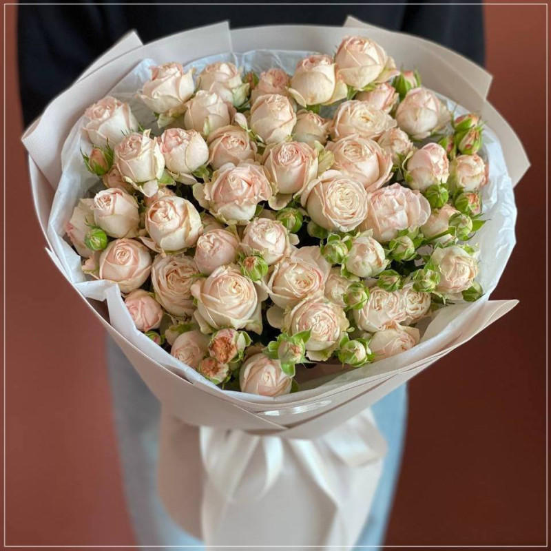 Peach Whisper — Cream & Peach Spray Roses | Cherkasy